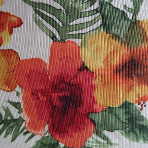 Croft & Barrow Tablecloth Tropical Floral Polyester Fabric 60" x 102" - Picture 7 of 7